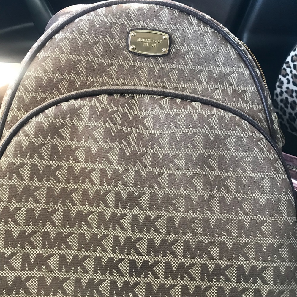 Michael Kors backpack - Picture 1 of 3
